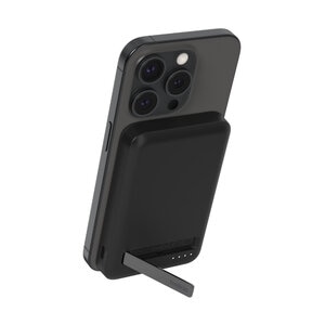 iPhone_15_Green_PDP_Image_Position-1__en-US