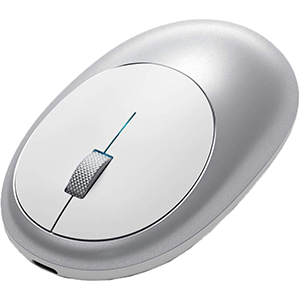 iPhone_15_Green_PDP_Image_Position-1__en-US