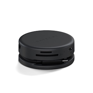 iPhone_15_Green_PDP_Image_Position-1__en-US