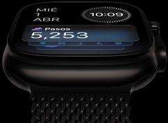 Apple Watch Ultra 4, caja de titanio, color negro, carátula de reloj analógico Actividad en negro y gris, correa estilo milanés de titanio, color negro