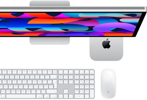 Mac mini colocada debajo de un monitor Studio Display, Magic Keyboard con teclado numérico, Magic Mouse