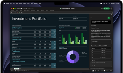 Pantalla de una MacBook Pro con una hoja de cálculo de Excel con datos de un portafolio de inversiones, gráfica de barras verde, gráfica de dona morada y Copilot en la barra lateral con los totales trimestrales