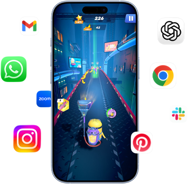 iPhone, la pantalla muestra el juego Minion Rush, teléfono con íconos de apps alrededor: Gmail, WhatsApp, Zoom, Instagram, ChatGPT, Google Chrome, Slack y Pinterest